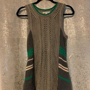 CAbi sleeveless sweater
